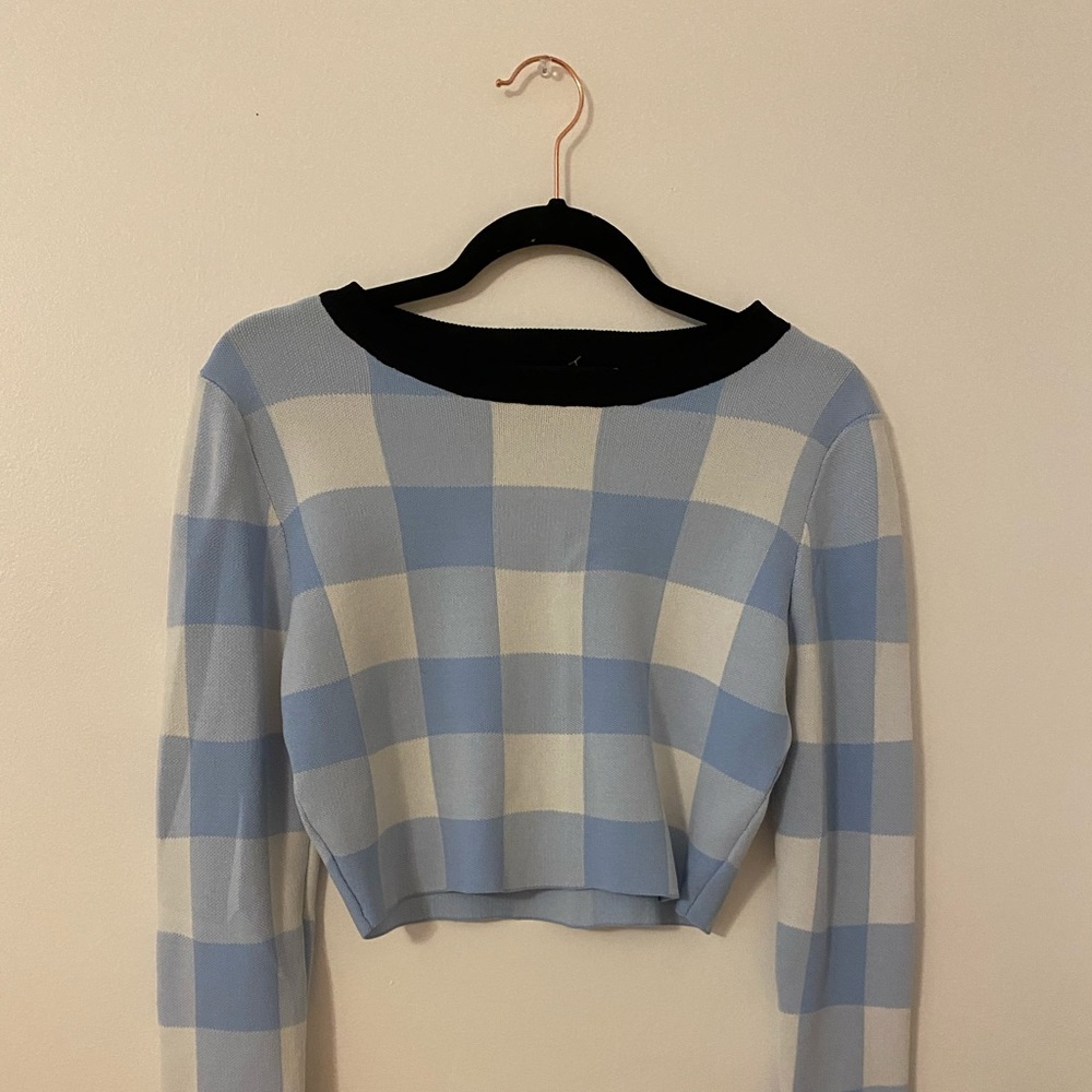 Plaid, cropped, long- sleeved sweater